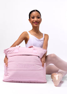 Medium tote bag with zipper