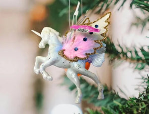 WHITE UNICORN WITH PINK/BLUE FEATHER ORNAMENT